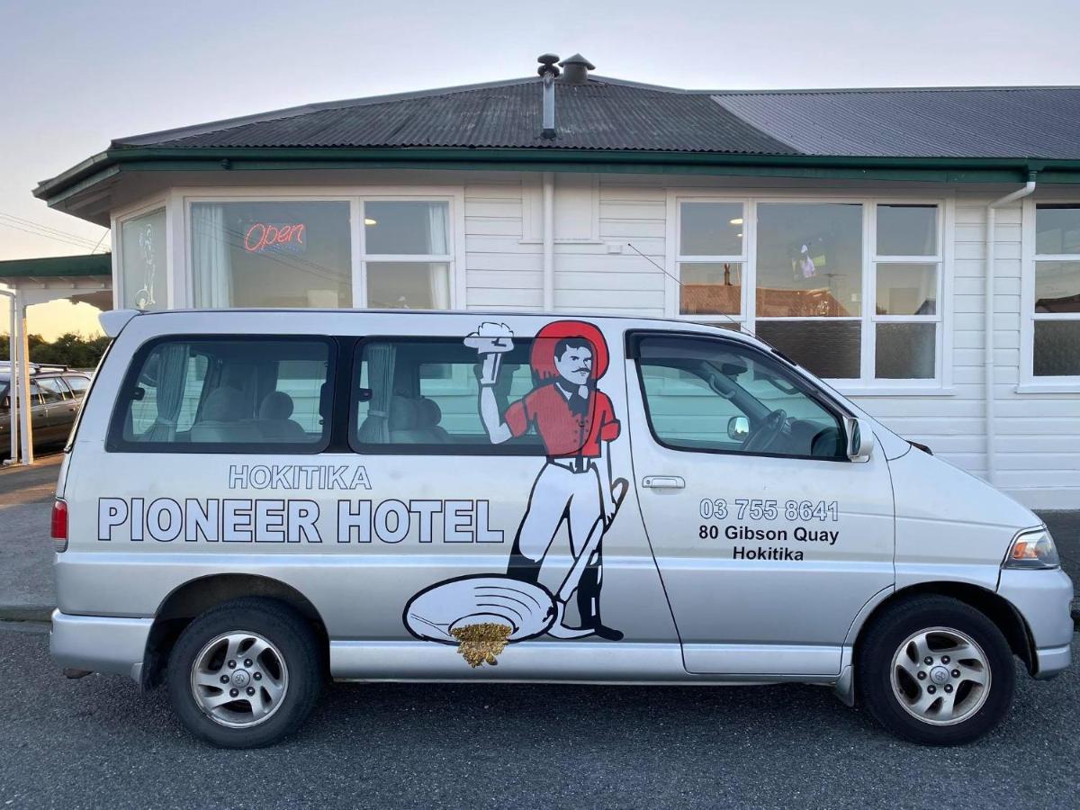 Hokitika Pioneer Hotel Bagian luar foto